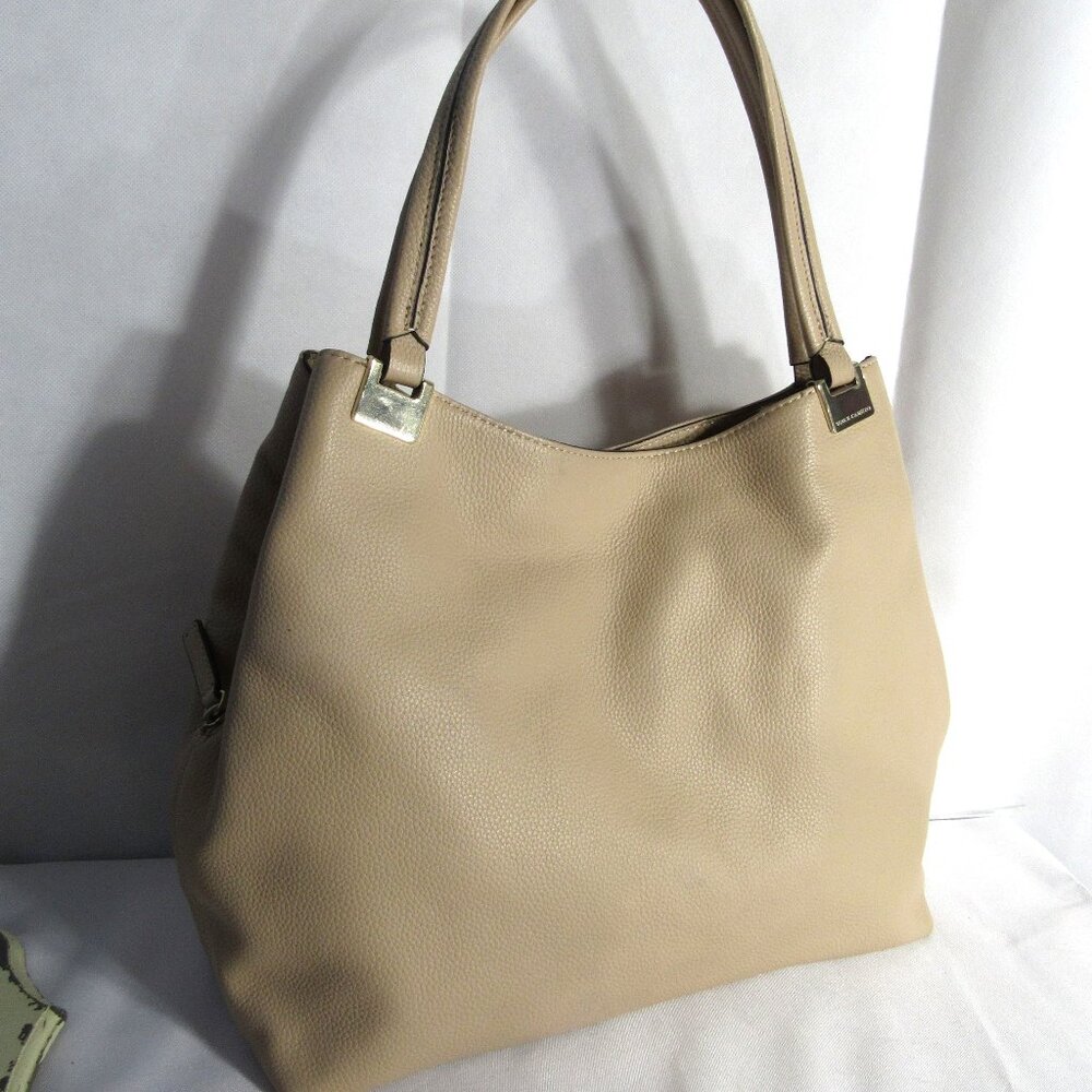 VINCE CAMUTO GENUINE LEATHER TOTE BAG, 3 LG COMPARTMENTS EXCEL CLEAN, MAKE OFFER